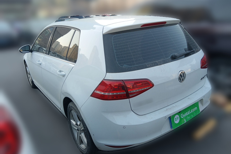 大众 高尔夫 2015款 1.4TSI 自动豪华型车身外观5