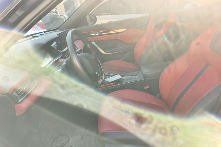 东风风神 奕炫GS 2021款 230T 自动追曜武士版局部细节19