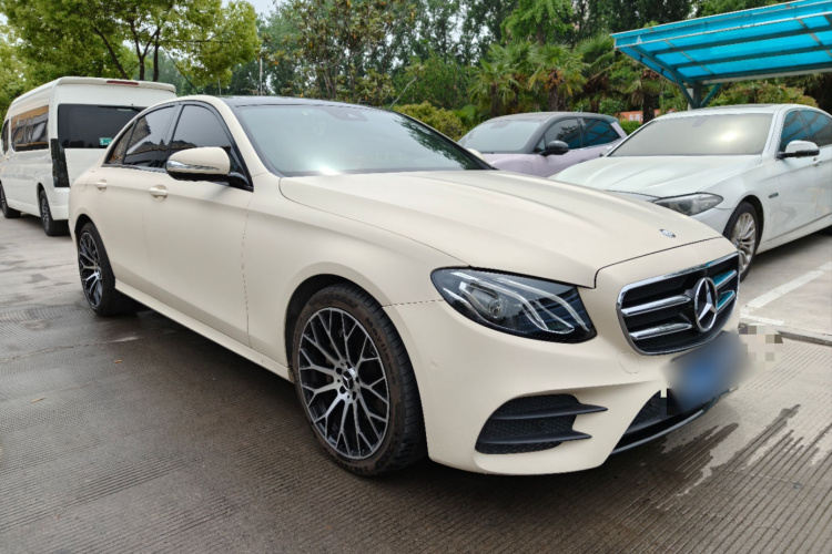 奔驰E级 2017款 E 300 运动型车身外观6002
