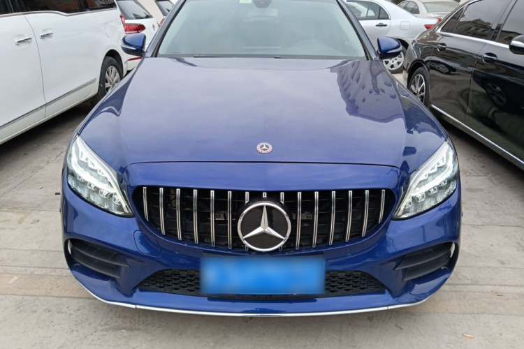 奔驰C级 2019款 C 260 L 运动版车身外观6001