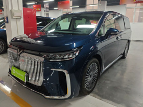 岚图汽车 岚图梦想家 2025款 PHEV 四驱旗舰鲲鹏版
