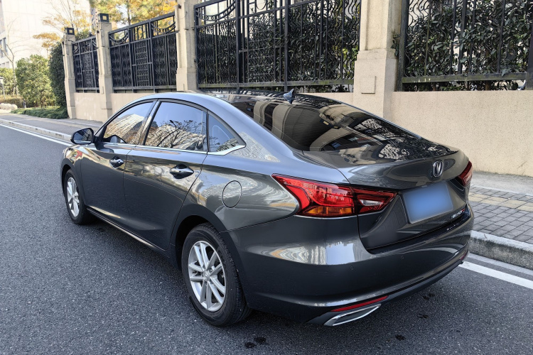 长安 锐程CC 2020款 1.5T 手动炫锐型车身外观6003