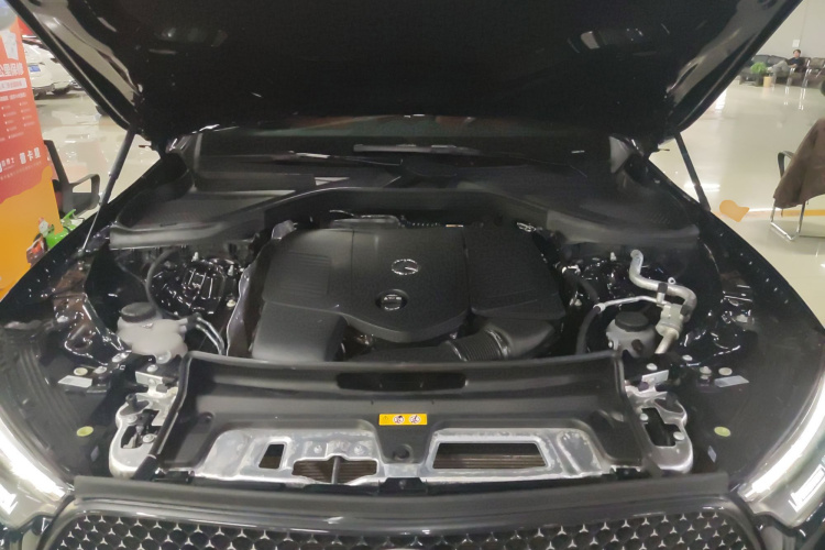 奔驰GLC 2024款 GLC 300 L 4MATIC 动感型 5座局部细节24