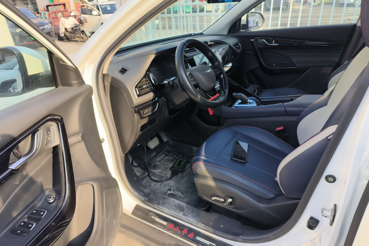 东风风神AX7 2022款 马赫版 1.5T DCT DF31中控内饰20