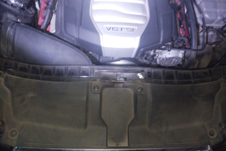 奥迪A6L 2017款 30 FSI 技术型局部细节24