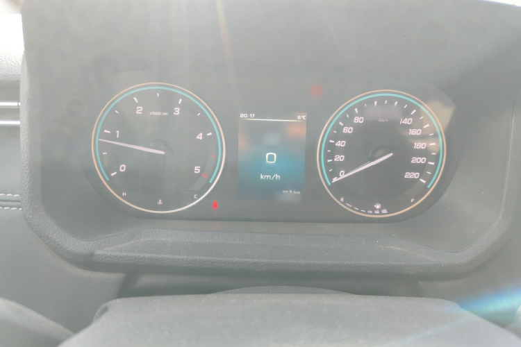 江铃 大道 2023款 全能者 2.3T柴油手动两驱标轴舒享款局部细节14