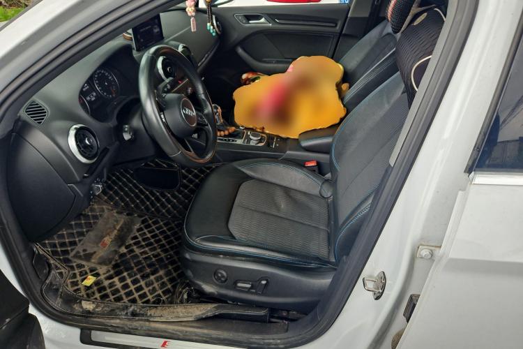 奥迪A3 2017款 Limousine 35 TFSI 时尚型中控内饰7003