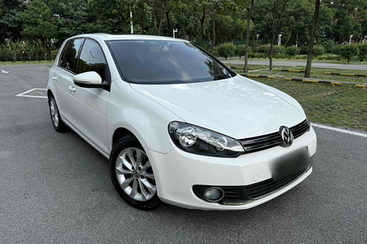 大众 高尔夫 2012款 1.4TSI 自动舒适型车身外观6002