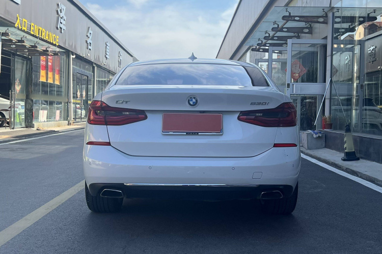 宝马6系GT 2018款 630i 豪华设计套装车身外观6005