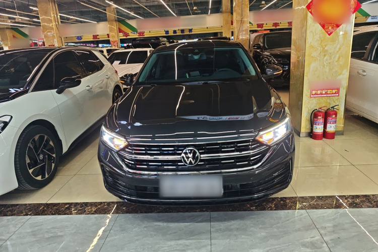 大众 速腾 2023款 300TSI DSG超越版车身外观2