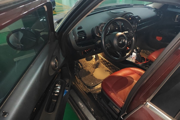 MINI Clubman 2016款 1.5T ONE 网络限量版中控内饰7003