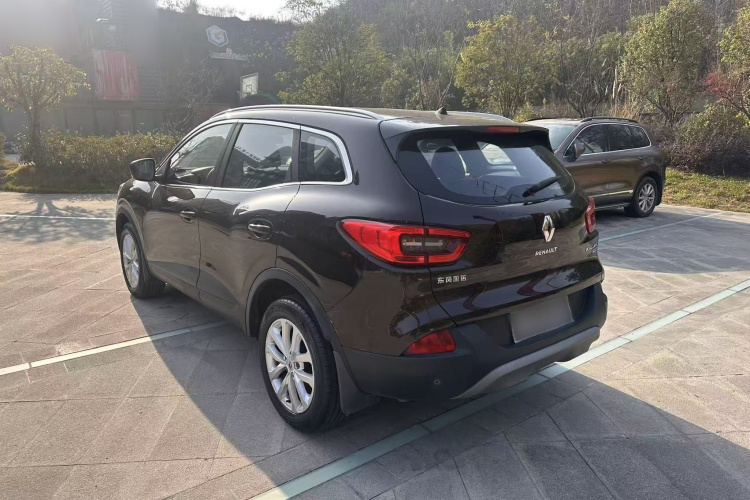 雷诺 科雷嘉 2017款 2.0L 两驱舒适版车身外观6005