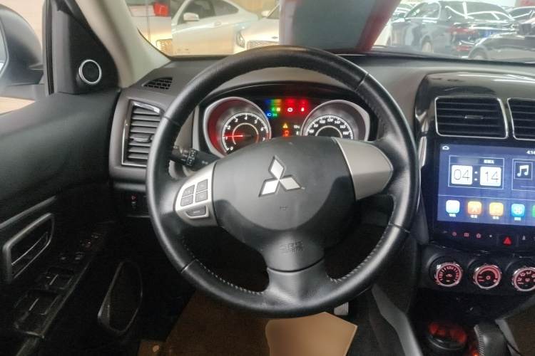 三菱 劲炫ASX 2018款 2.0L CVT两驱尊享版局部细节13