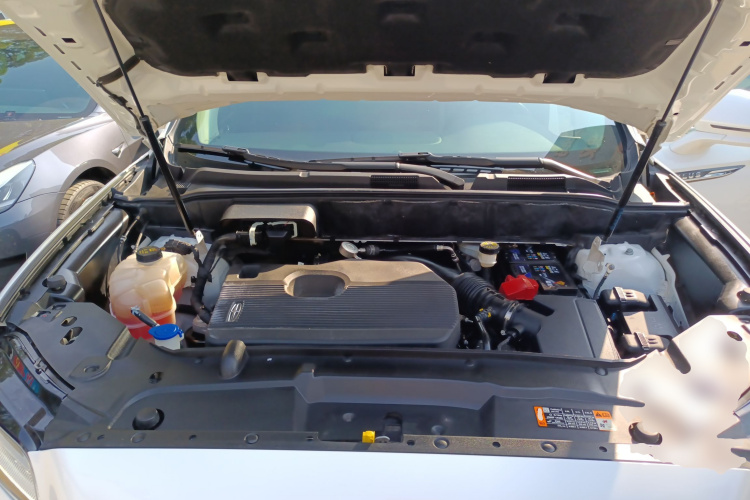 林肯 航海家 2021款 2.0T 四驱尊享版机舱底盘24