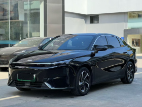 吉利银河 银河L6 2023款 125km MAX