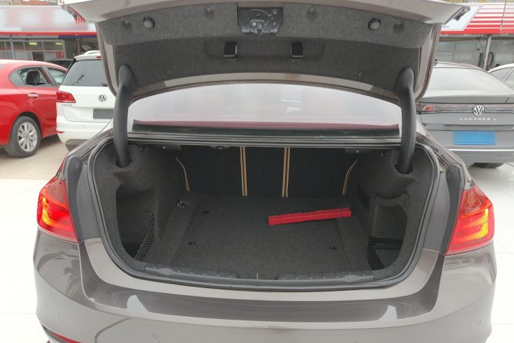 宝马3系 2014款 320Li 时尚型局部细节23