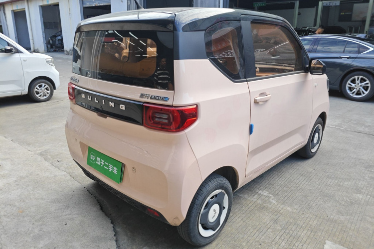 五菱汽车 宏光MINIEV 2021款 马卡龙时尚款 磷酸铁锂车身外观7