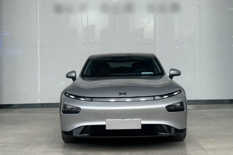 小鹏P7 2020款 670E车身外观6007