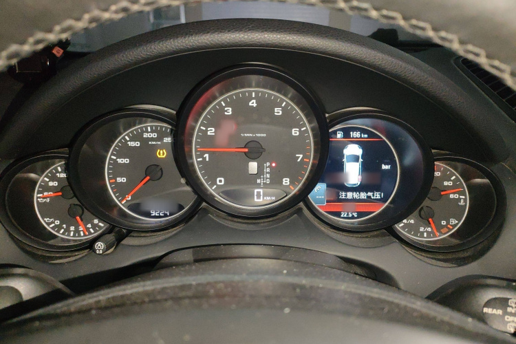 保时捷 2014款 Cayenne Platinum Edition 3.0T局部细节14