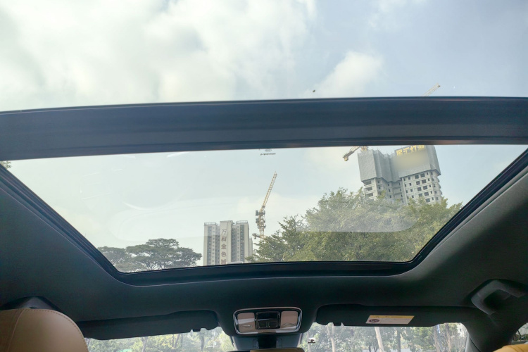 理想汽车 理想ONE 2021款 增程6座版局部细节22