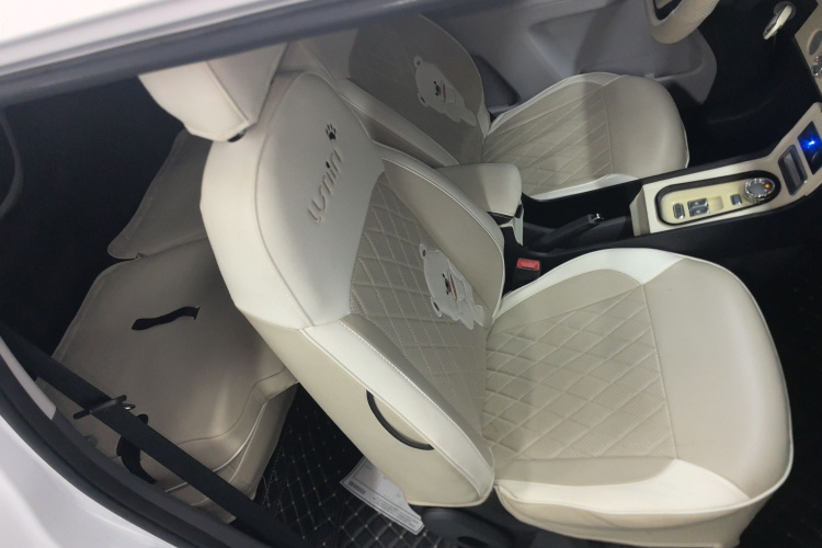 长安启源 长安Lumin 2022款 155km 清甜款局部细节41