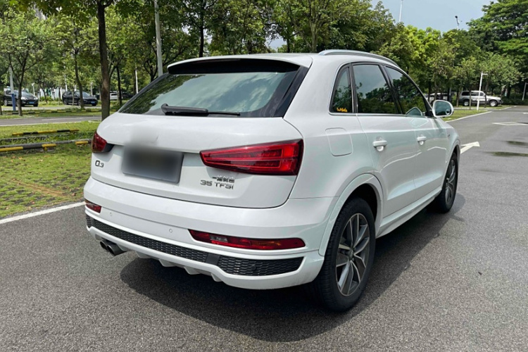 奥迪Q3 2018款 35 TFSI 时尚型典藏版车身外观6006