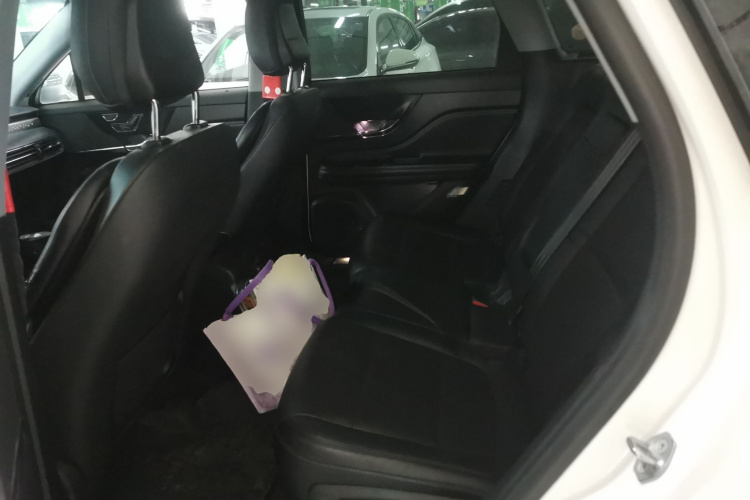 林肯 冒险家新能源 2021款 PHEV 四驱e享版中控内饰21