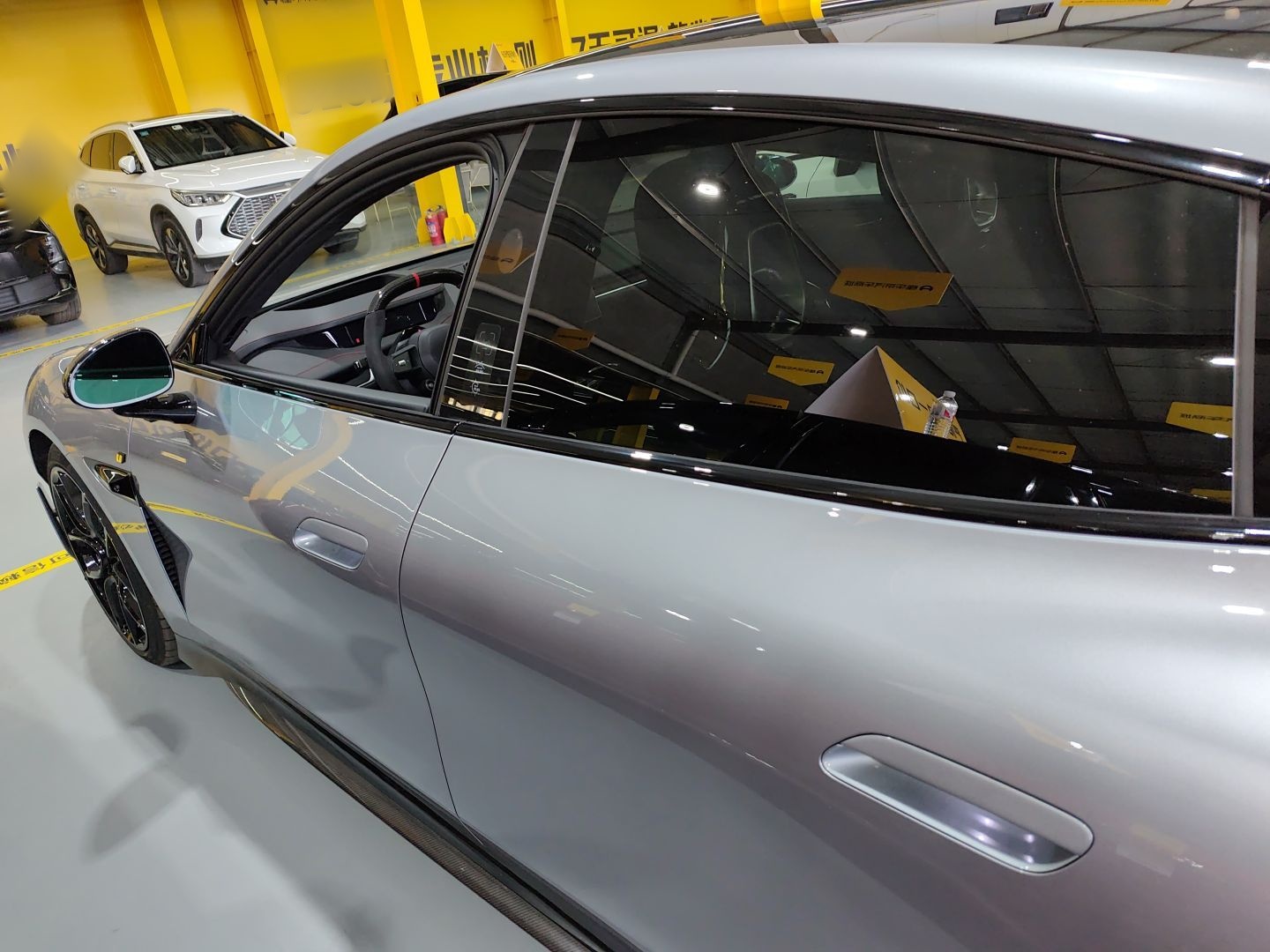 小米汽车 小米SU7 Ultra 2025款 Ultra