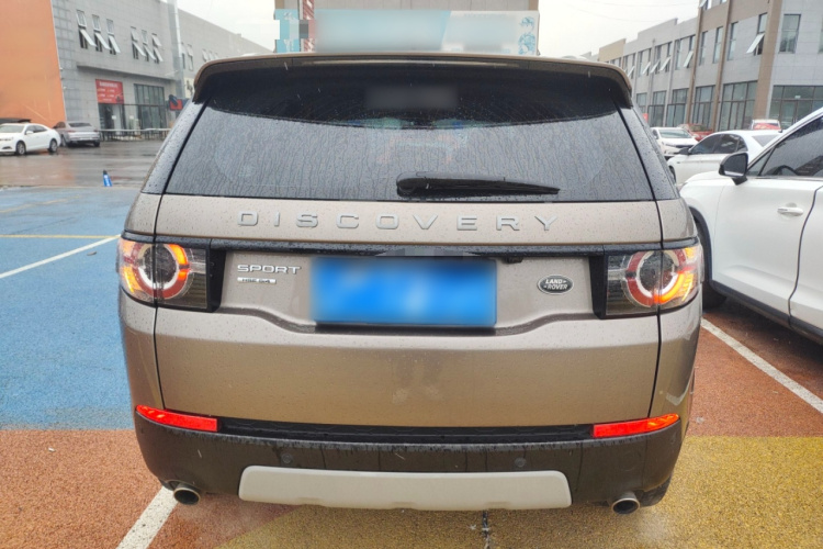 路虎 发现神行 2016款 2.0T HSE车身外观6004