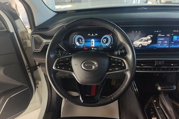 广汽传祺 传祺GS4 2020款 270T 自动智联科技版中控内饰13