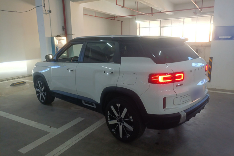 吉利汽车 吉利icon 2023款 1.5TD 主角车身外观4