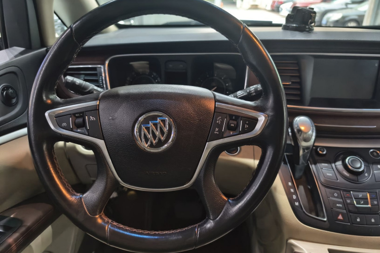 别克GL8 2018款 28T 豪华型 国VI局部细节13