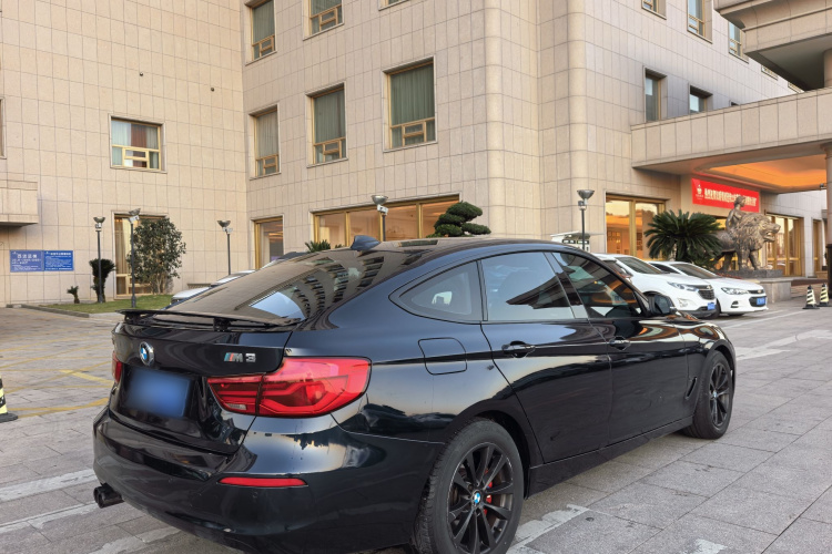 宝马3系GT 2017款 320i 时尚型车身外观6003