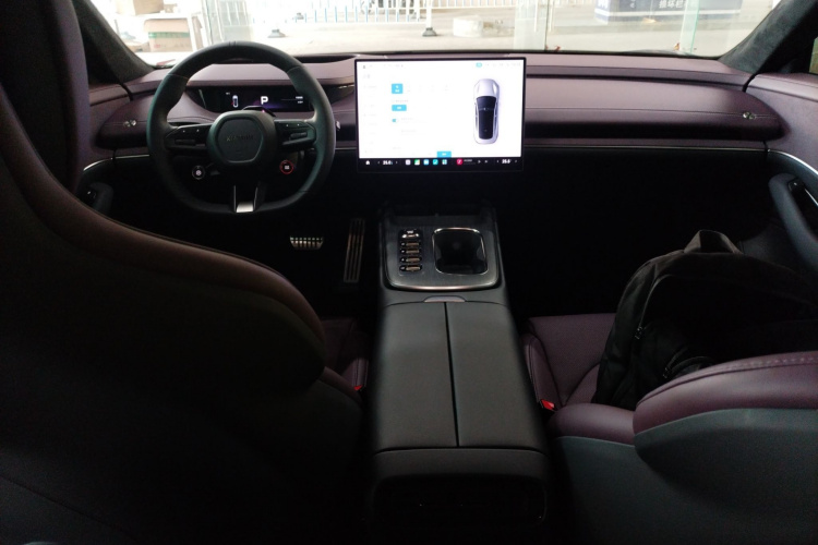 小米汽车 小米SU7 2024款 四驱超长续航高阶智驾Max版中控内饰12