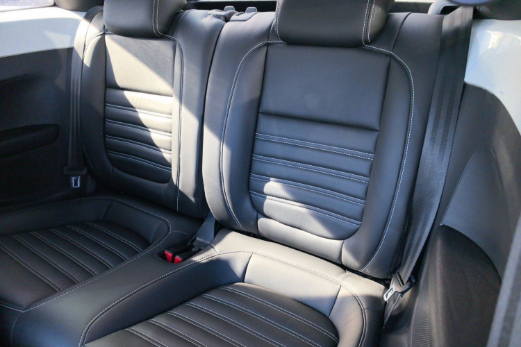 大众 甲壳虫 2015款 180TSI中控内饰7004