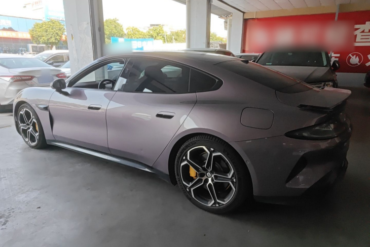 小米汽车 小米SU7 2024款 四驱Max创始版车身外观4