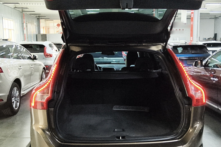 沃尔沃XC60 2017款 T5 智进升级版局部细节23