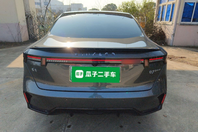 领克07 2024款 EM-P 126长续航 Halo车身外观6