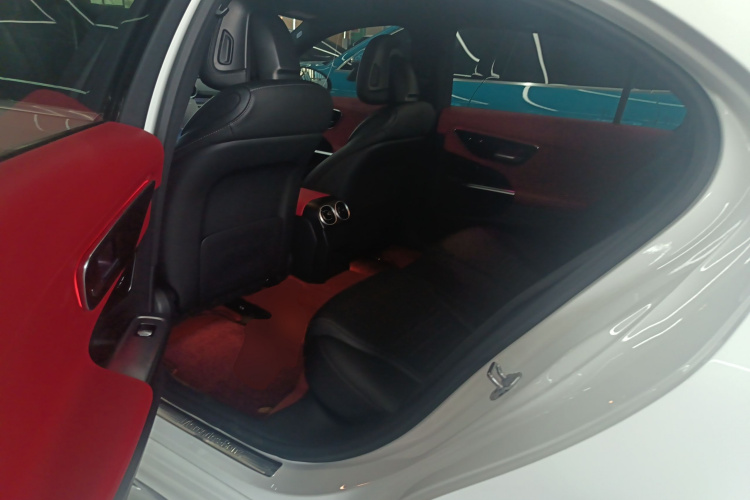 奔驰C级 2022款 C 200 L 运动版中控内饰21