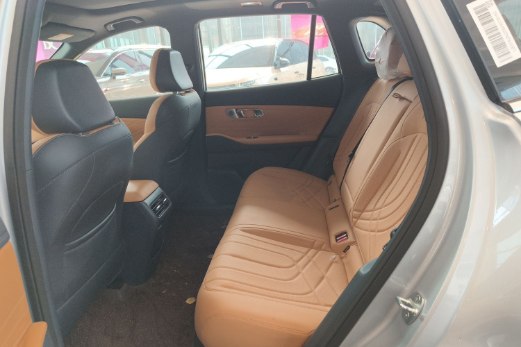 吉利银河 银河星舰7 EM-i 2025款 120km 探索+版中控内饰21