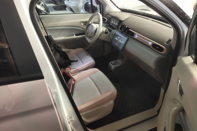 零跑汽车 零跑T03 2024款 310舒享版局部细节41