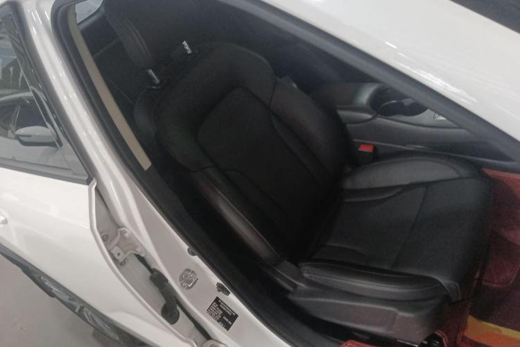 长安CS35PLUS 2020款 1.4T DCT悦联蓝鲸版局部细节41