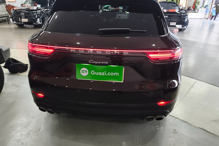 保时捷 2019款 Cayenne 3.0T车身外观6004