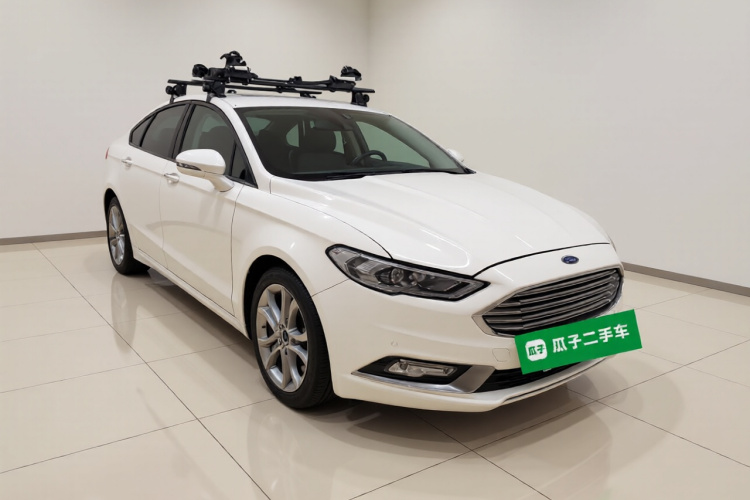 福特 蒙迪欧 2017款 EcoBoost 245 豪华运动型车身外观3