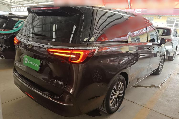 别克GL8 2020款 ES陆尊 653T 舒适型车身外观7