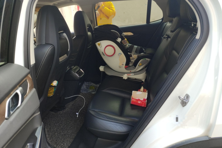 领克01 2017款 2.0T 两驱型Pro版中控内饰21