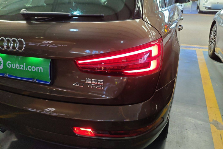 奥迪Q3 2018款 30周年年型 30 TFSI 时尚型车身外观6001