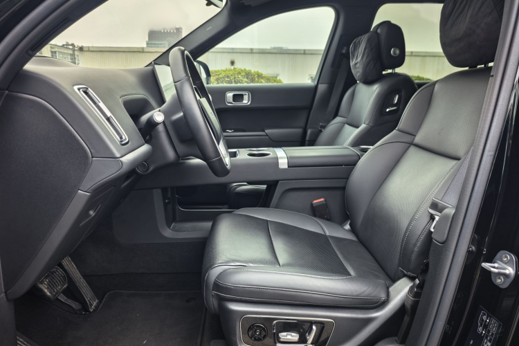 理想汽车 理想L9 2024款 Ultra局部细节19