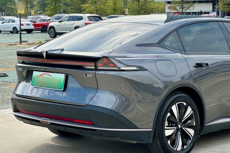 深蓝汽车 深蓝L07 2026款 660Max华为乾崑智驾 ADS SE版车身外观6007