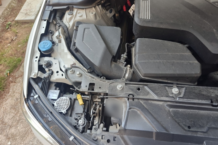 宝马3系 2022款 改款 325Li M运动曜夜套装局部细节9006